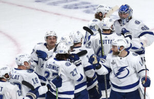 Tampa Bay Lightning Smells The Stanley Cup Trophy