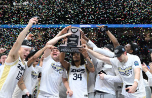 Akron Clinches MAC Championship In Thrilling Finish Against Miami (Ohio)