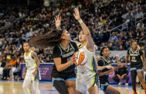 Rebecca Allen Powers Chicago Sky to 87-76 Win Over Short-Handed Dallas Wings