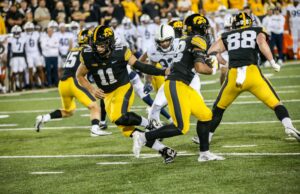Gronowski’s Heroics Lift Iowa Past Penn State In Thrilling 25–24 Comeback