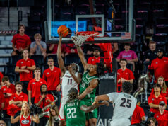 Georgia Rolls Past Florida A&M To Stay Unbeaten At Home