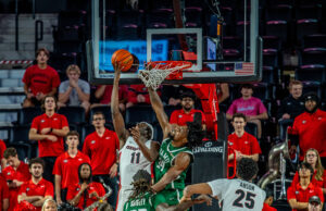 Georgia Rolls Past Florida A&M To Stay Unbeaten At Home