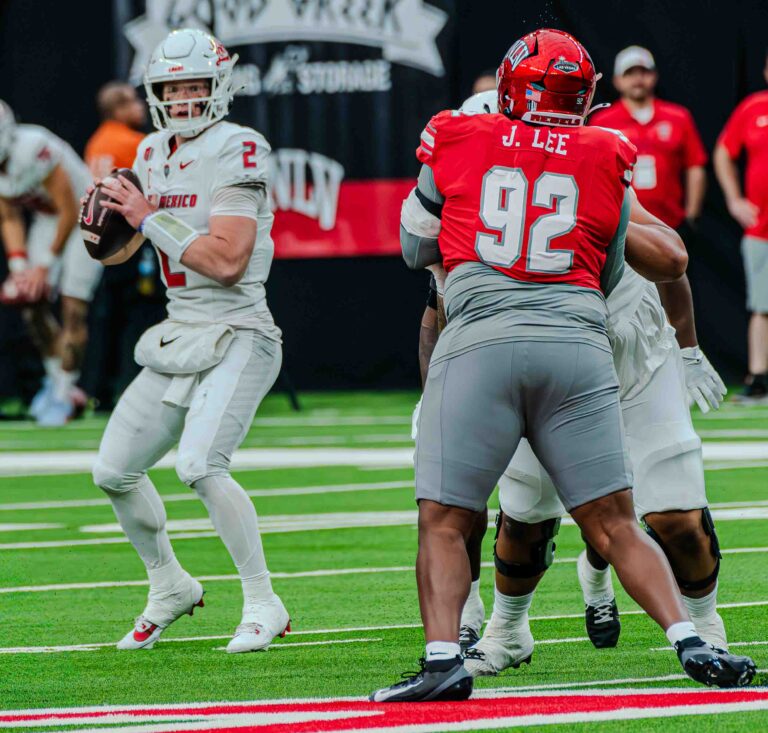 New Mexico Survives Late UNLV Rally For Thrilling 40–35 Win In Las Vegas