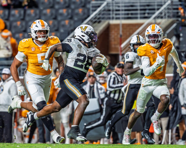 VANDERBILT COMMODORES vs. TENNESSEE VOLS