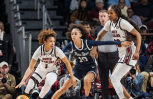 Edwards Explodes For Career Night As No. 3 South Carolina Rolls Past Penn State