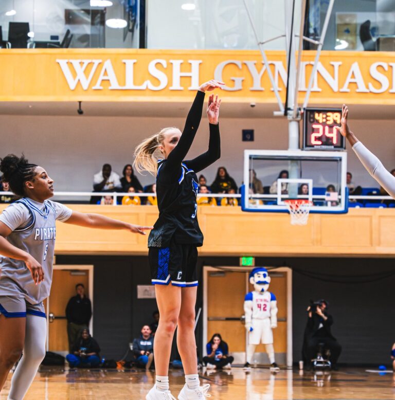 Creighton Sets The Tone Early, Upsets Seton Hall 72-66